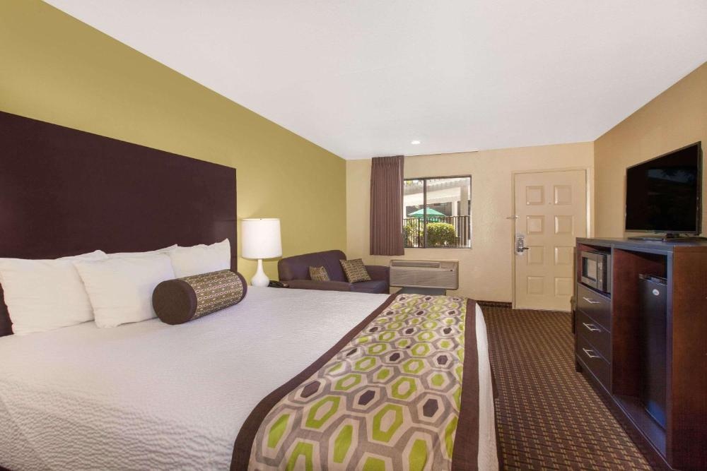 Days Inn by Wyndham San Jose Airport