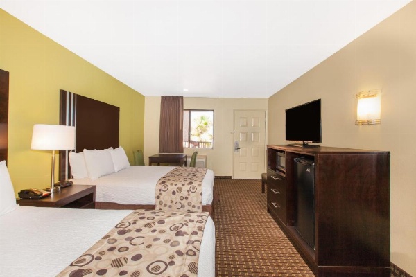 Days Inn by Wyndham San Jose Airport image 34